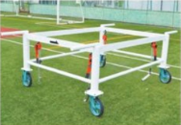 画像2: 移動式ピッチャーマウンド(クレー仕様)フルサイズモデル 硬式ルール仕様 (2)